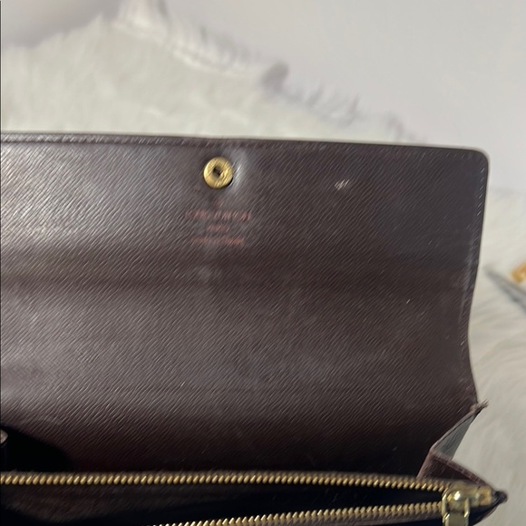 Louis Vuitton Damier Ebene canvas International Wallet. P43 - Picture 7 of 16